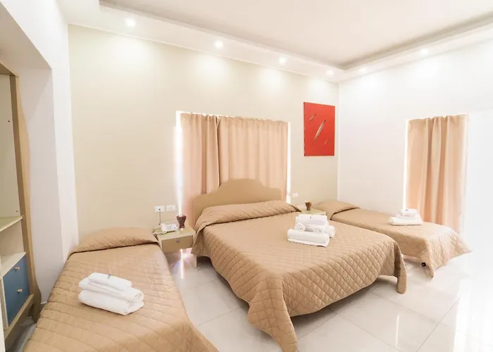 Royal Art H Duomo - Napoli Centro, By Clapa GroupHotel Stelle